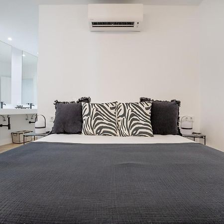 Victoria Suites Apartments กอร์โดบา ภายนอก รูปภาพ