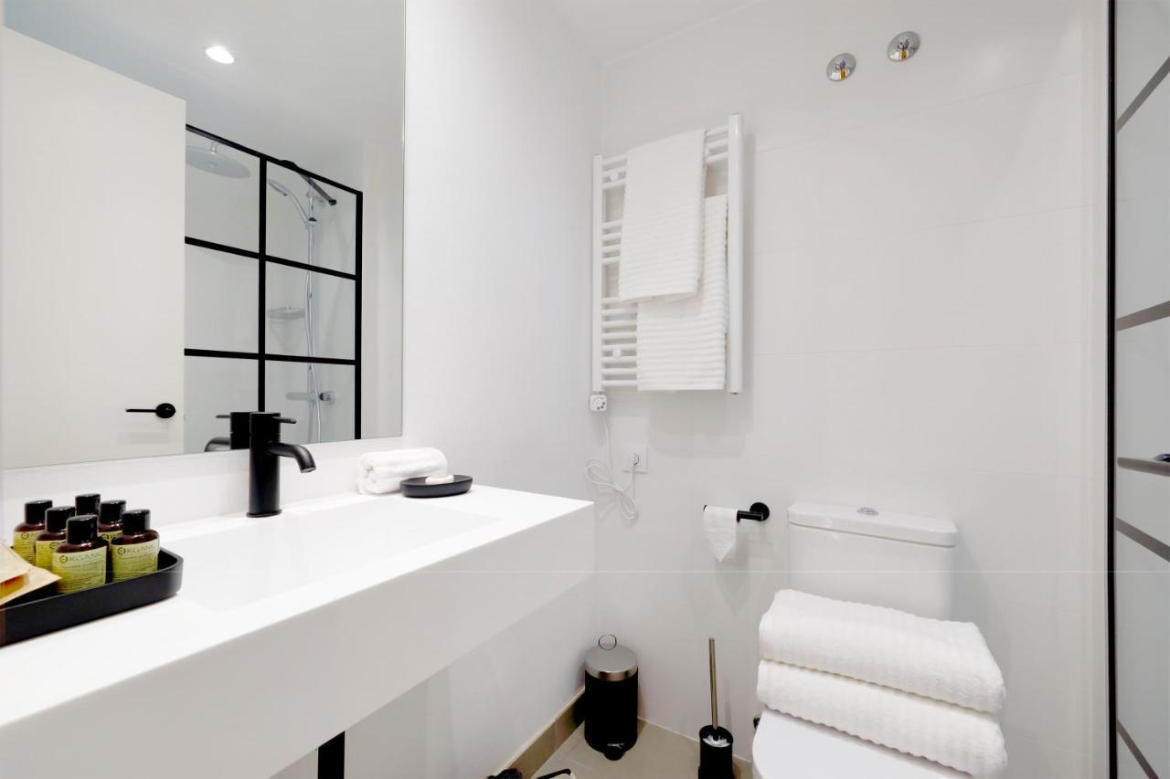 Victoria Suites Apartments กอร์โดบา ภายนอก รูปภาพ
