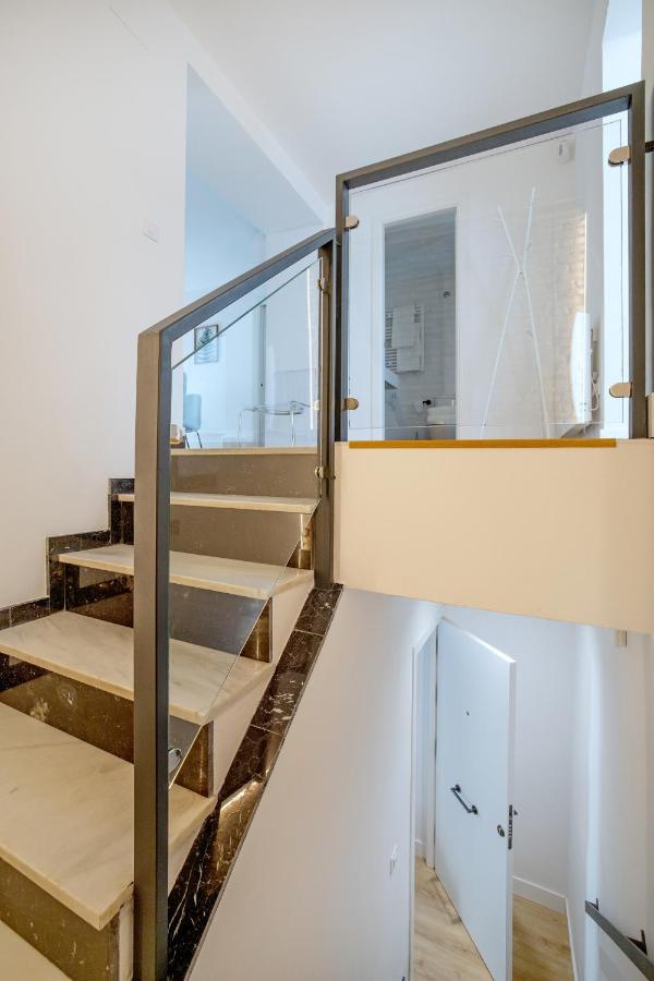 Victoria Suites Apartments กอร์โดบา ภายนอก รูปภาพ