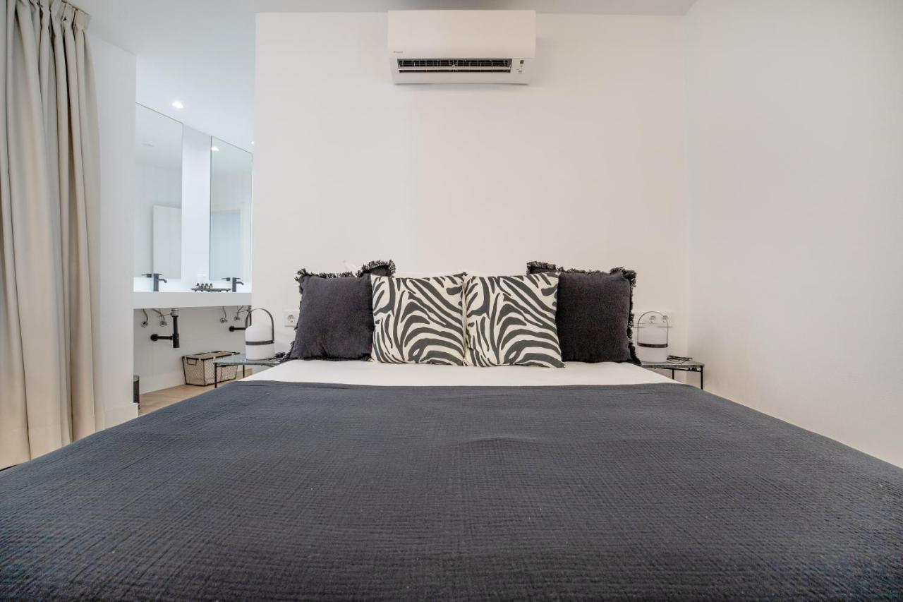 Victoria Suites Apartments กอร์โดบา ภายนอก รูปภาพ